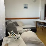 شقة Radic