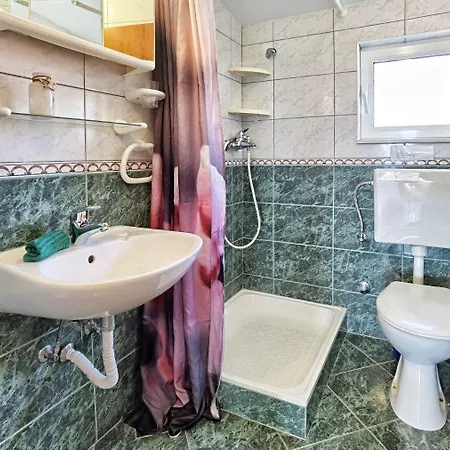 Jera Apartment Sevid