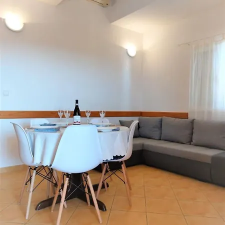 Apartment Jera *